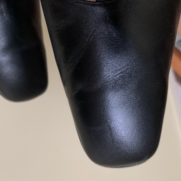 Black soft and shiny real leather T-Strap shoes block heels Eur 42 US 10 - 10.5 - Picture 8 of 8